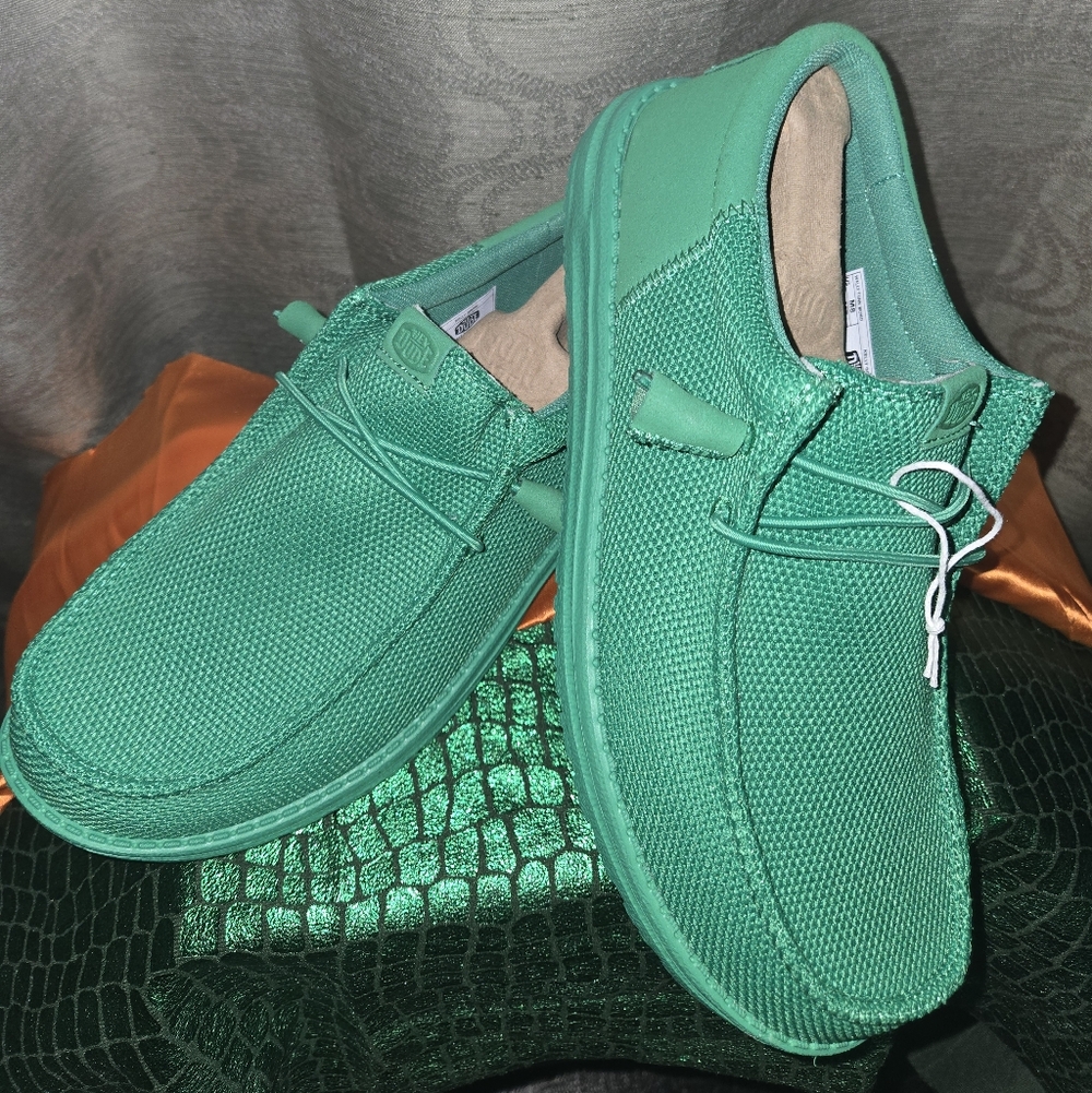 Hey Dude Wally Funk Mono Men's Slip-On Casual Shoes in Green
